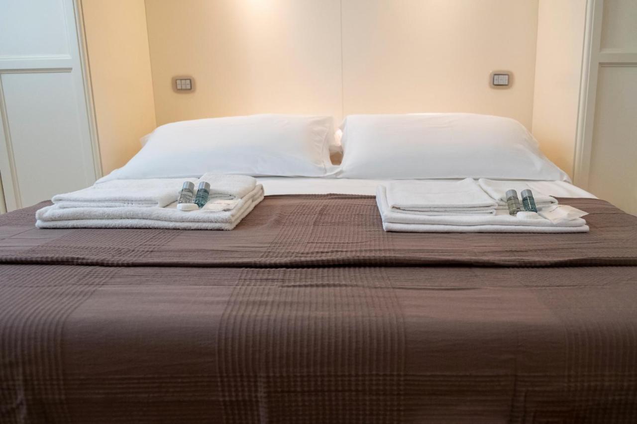 Noliday Suite Riviera Luxury Sea Flat Exterior foto
